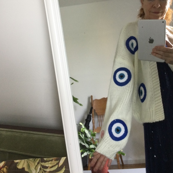 NWT More-Grand oversized sweater with  applications target/hearts sz M/L - Picture 4 of 16